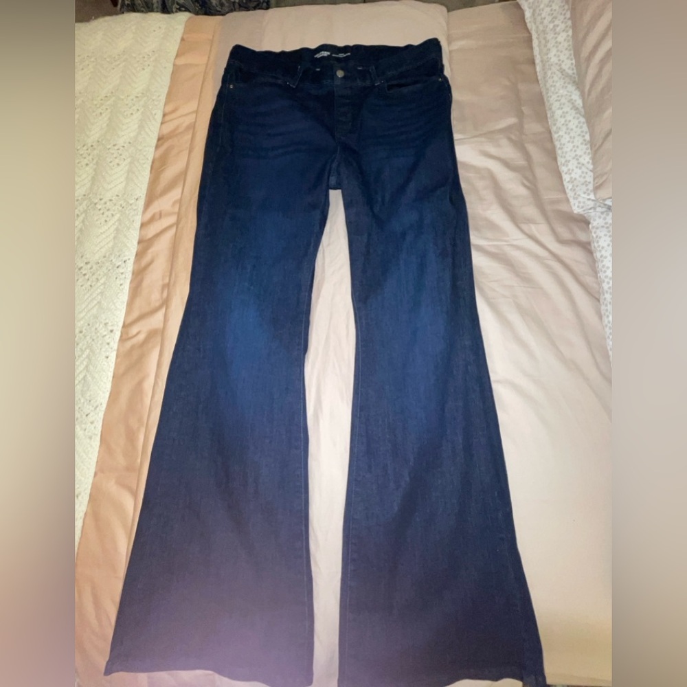 Women’s Levi Strauss Signature Pull-on Flare Jeans (Cobalt Blue)